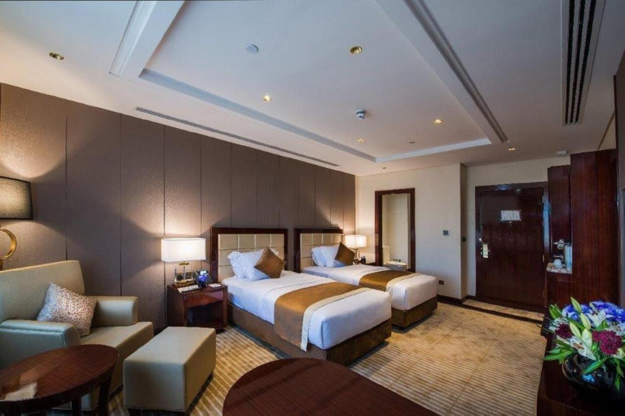 Braira Al Wezarat Hotel Riade Exterior foto